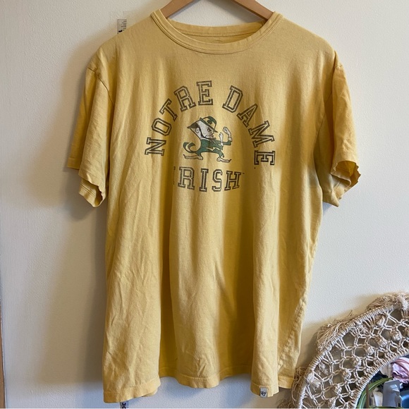 Notre Dame Irish Graphic Tee - Picture 1 of 6